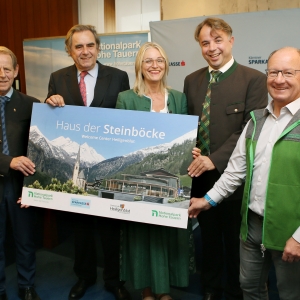 1_Präsentation Haus der Steinböcke_Foto Fritz Press